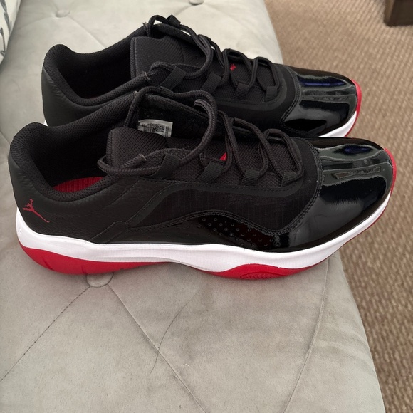 Jordan’s - Picture 1 of 1